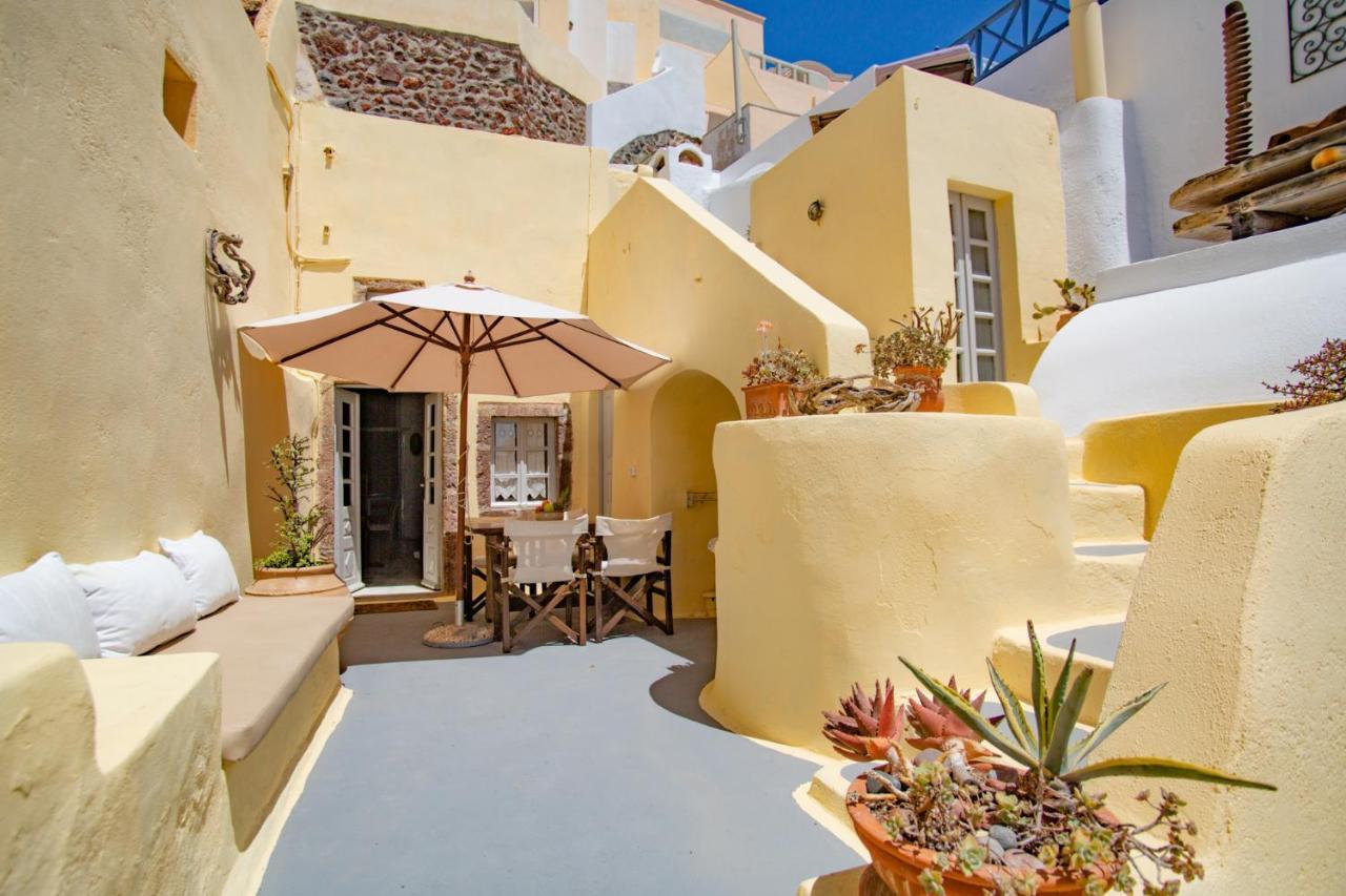 Zoe Aegeas Traditional Houses Oia  Exterior photo