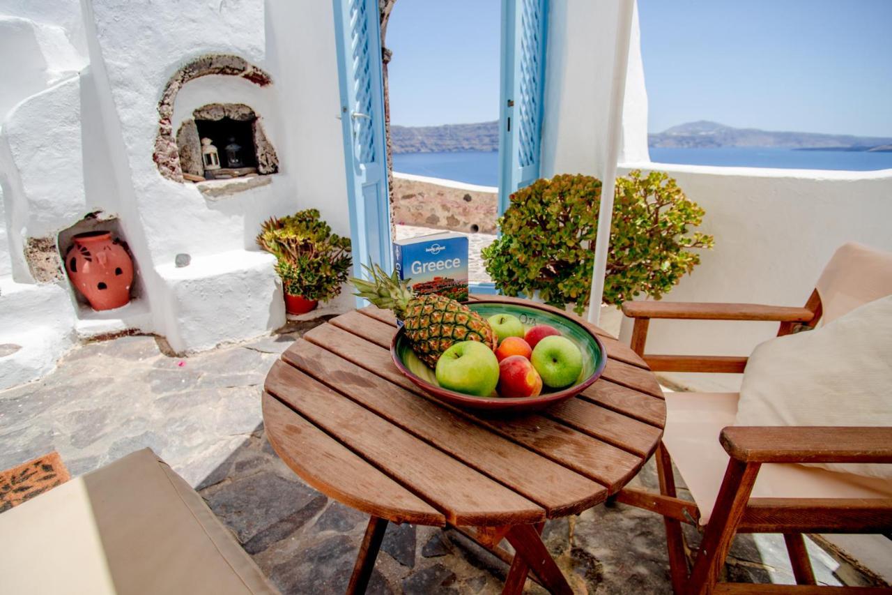 Zoe Aegeas Traditional Houses Oia  Exterior photo