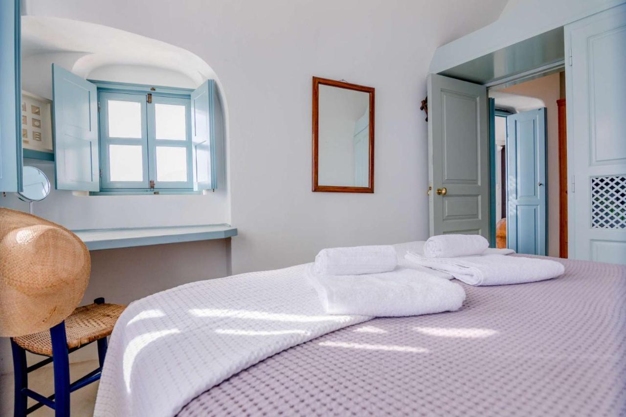 Zoe Aegeas Traditional Houses Oia  Exterior photo