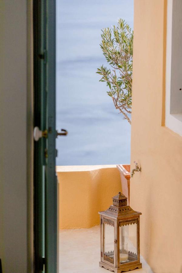 Zoe Aegeas Traditional Houses Oia  Exterior photo