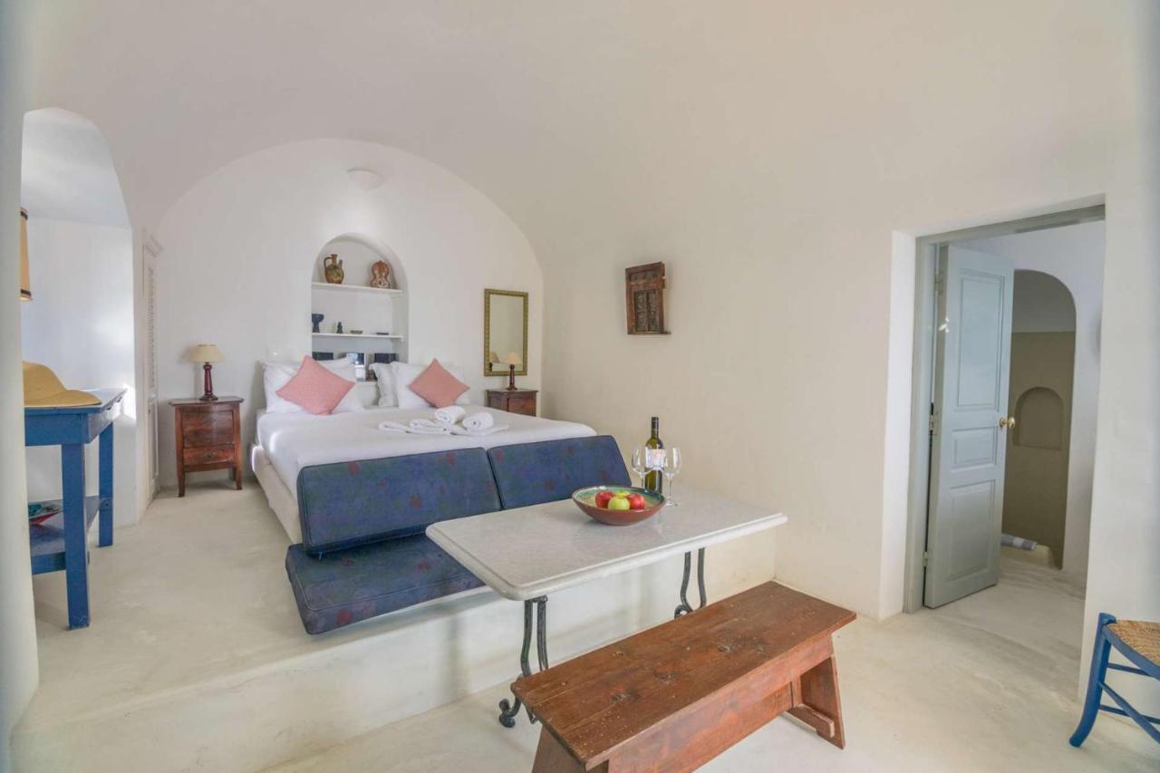 Zoe Aegeas Traditional Houses Oia  Exterior photo