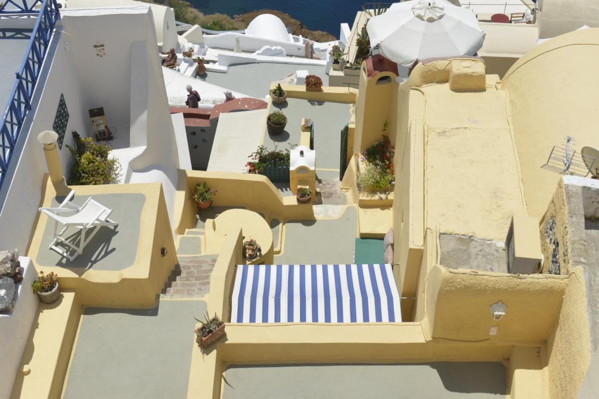 Zoe Aegeas Traditional Houses Oia  Exterior photo