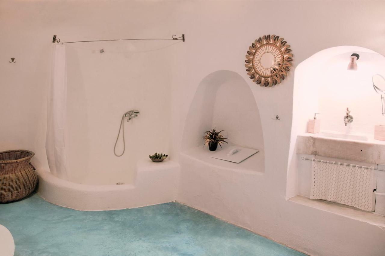 Zoe Aegeas Traditional Houses Oia  Exterior photo